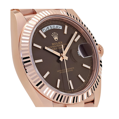 Day-Date 40mm 228235 Rose Gold Chocolate Roman Dial (2025)