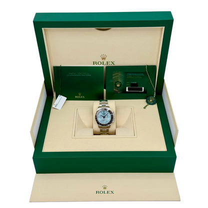 Daytona 40mm 116506 Platinum Ice Blue Diamond Baguette Dial