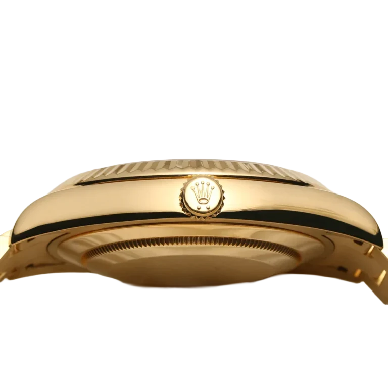 President Day-Date II 41mm 218238 18k Yellow Gold & Ruby Dial