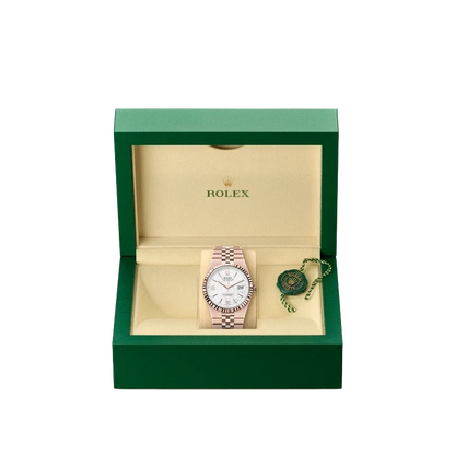 Land-Dweller 40mm Oyster Everose gold M127335-0001